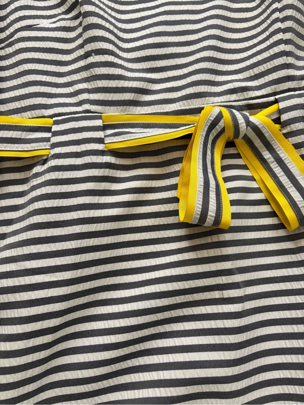 Jessica Howard Dress Size 14 Gray Striped Fit & Flare Lined Bow Detail - Picture 5 of 6